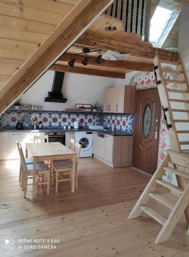 Art-House 4 Attic Apartment Дечин Екстериор снимка